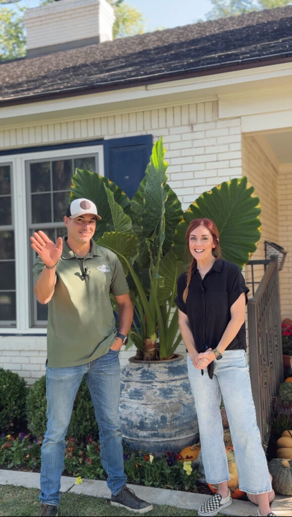 Explore low-maintenance fall garden ideas with Jordi and Devin in our latest Garden Club episode. Learn how to care for elephant ear plants, maximize pansy blooms, and create stunning fall porch displays with pumpkins, tropicals, and succulents.